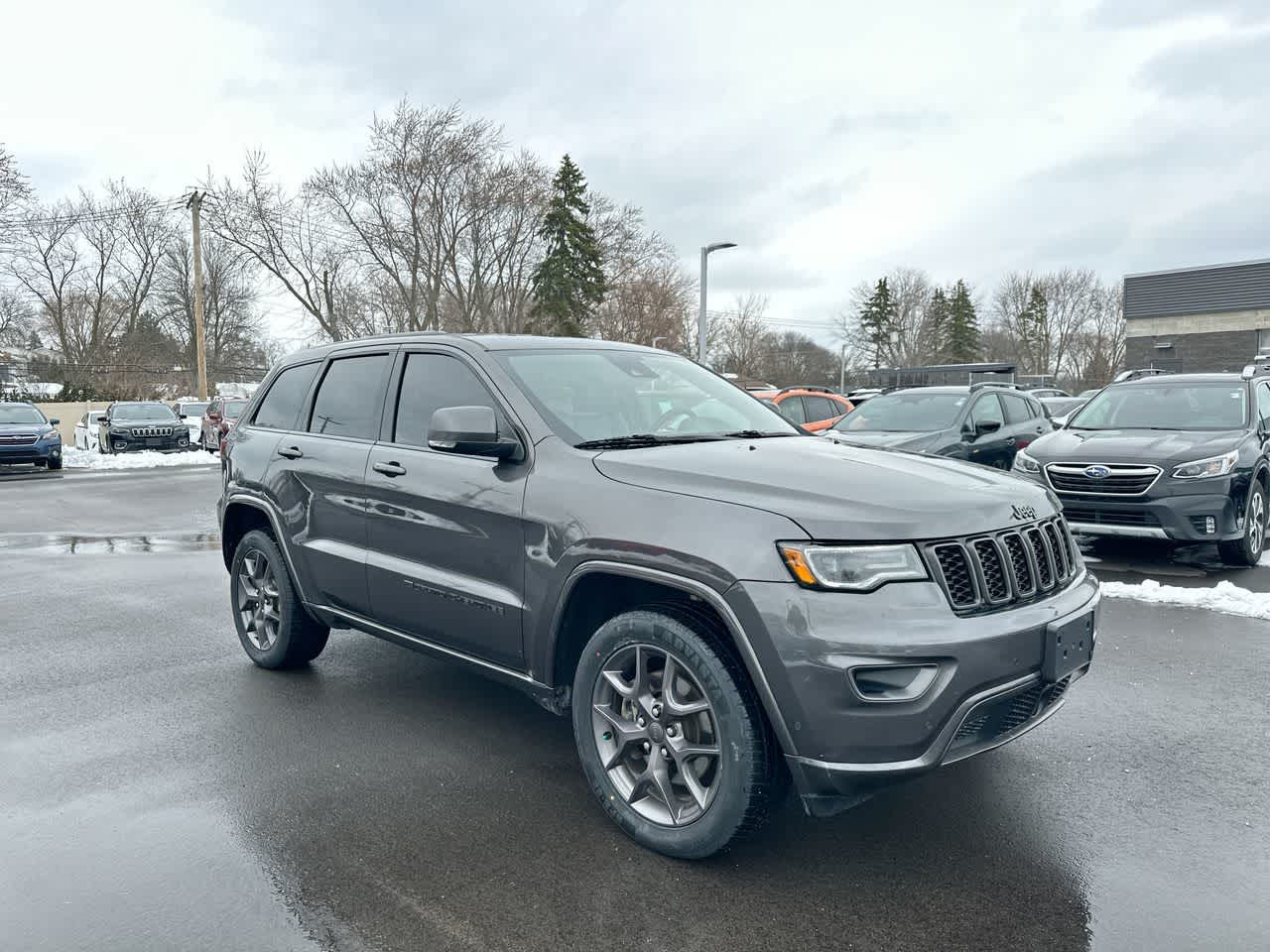 Thumbnail: 2021 Jeep Grand Cherokee - 15