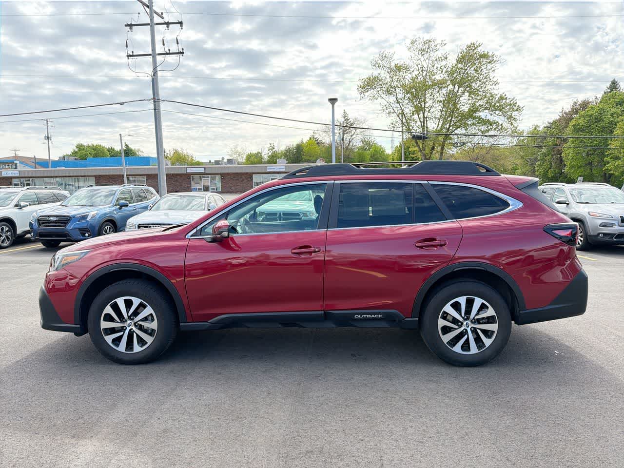 Thumbnail: 2022 Subaru Outback - 10