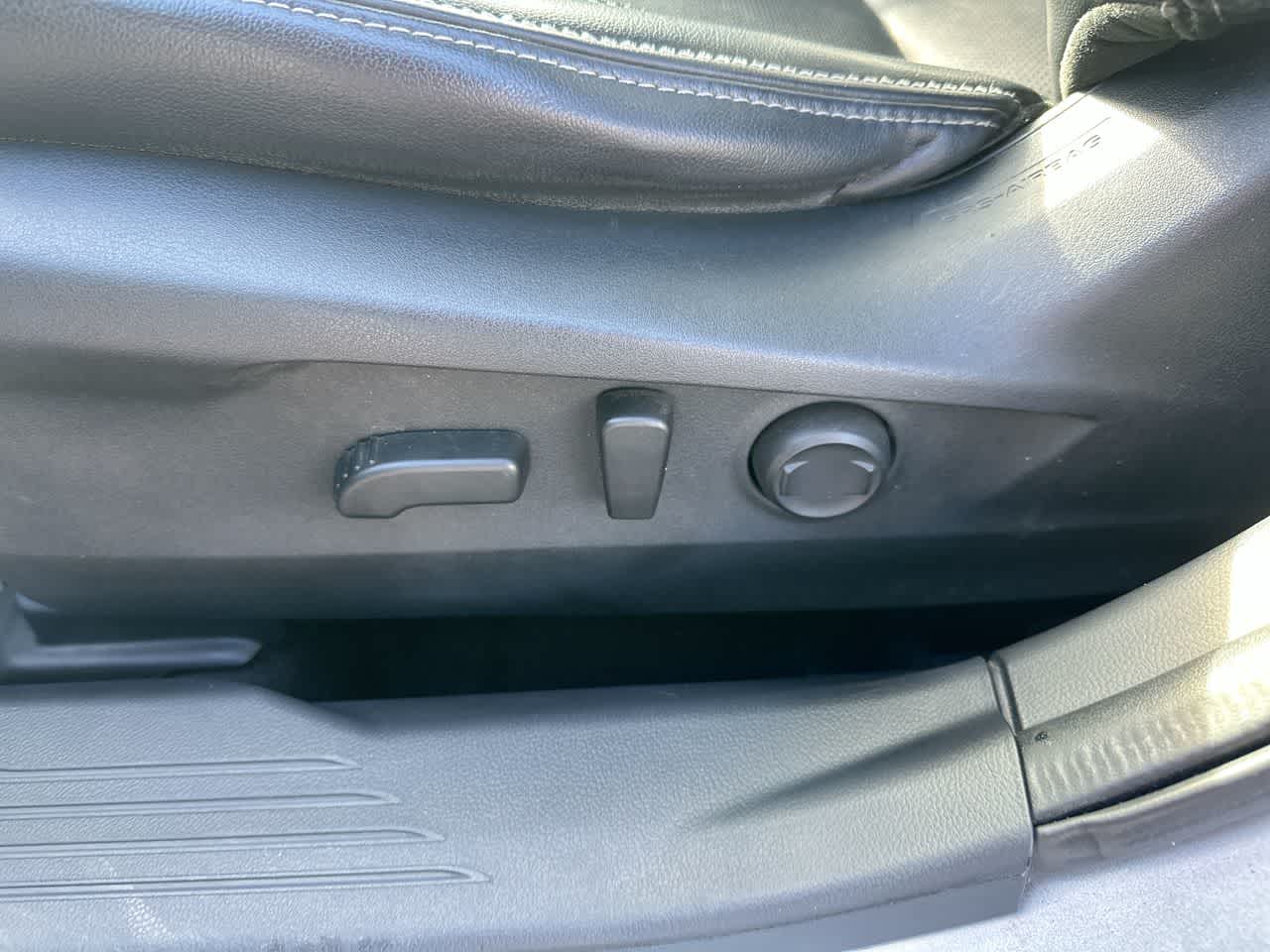 Thumbnail: 2021 Subaru Outback - 22