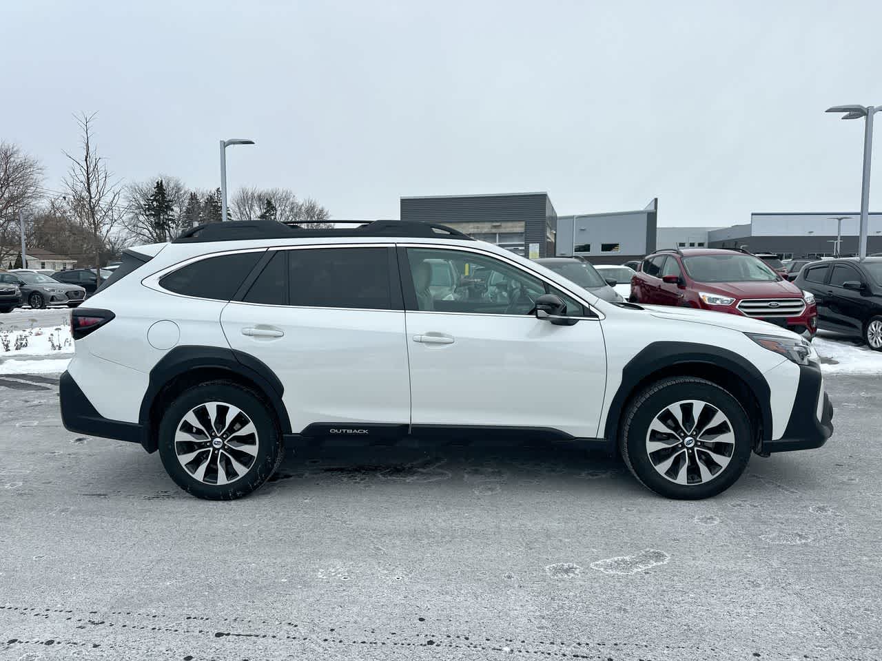 Thumbnail: 2023 Subaru Outback - 14