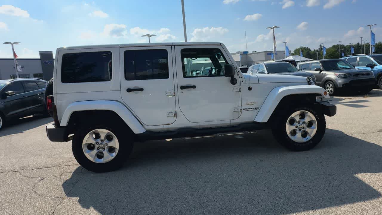 Thumbnail: 2013 Jeep Wrangler - 9