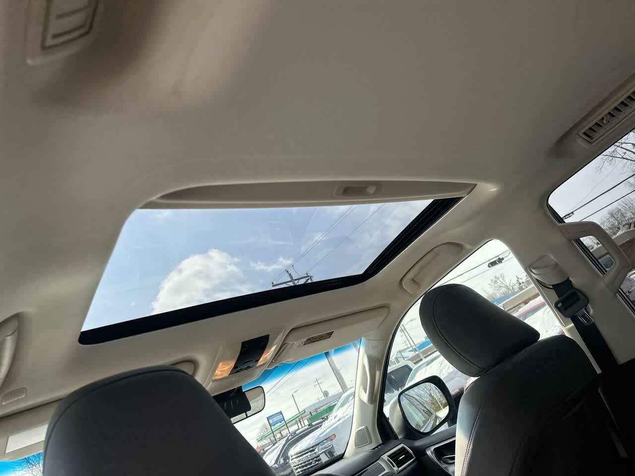 Thumbnail: 2020 Lexus GX - 24