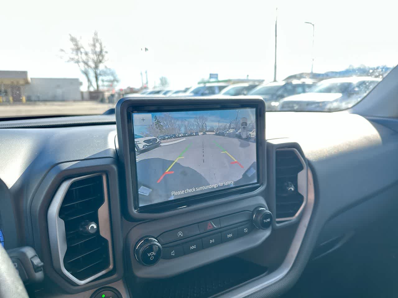 Thumbnail: 2021 Ford Bronco Sport - 32