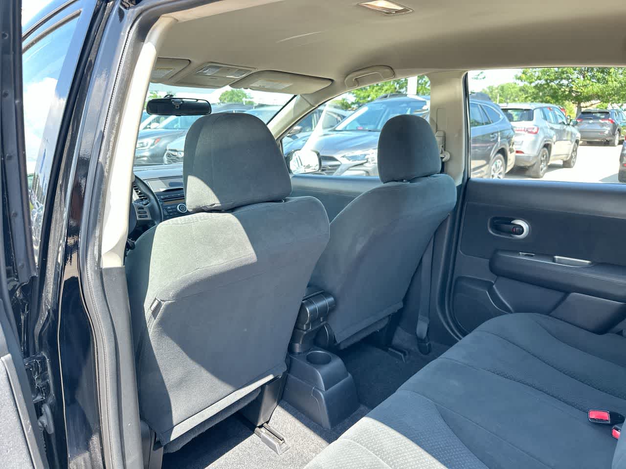 Thumbnail: 2012 Nissan Versa - 22