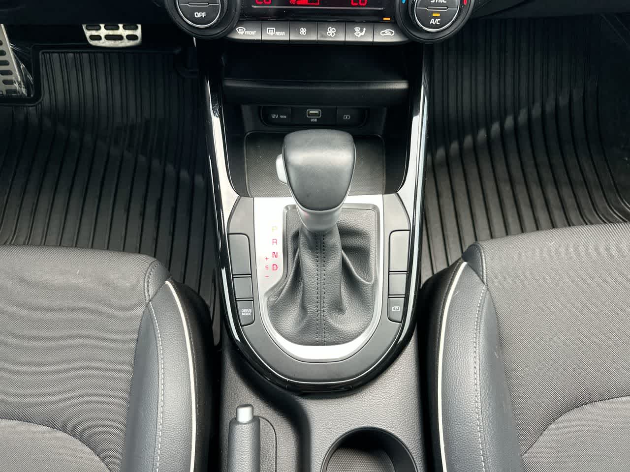 Thumbnail: 2023 Kia Forte - 34