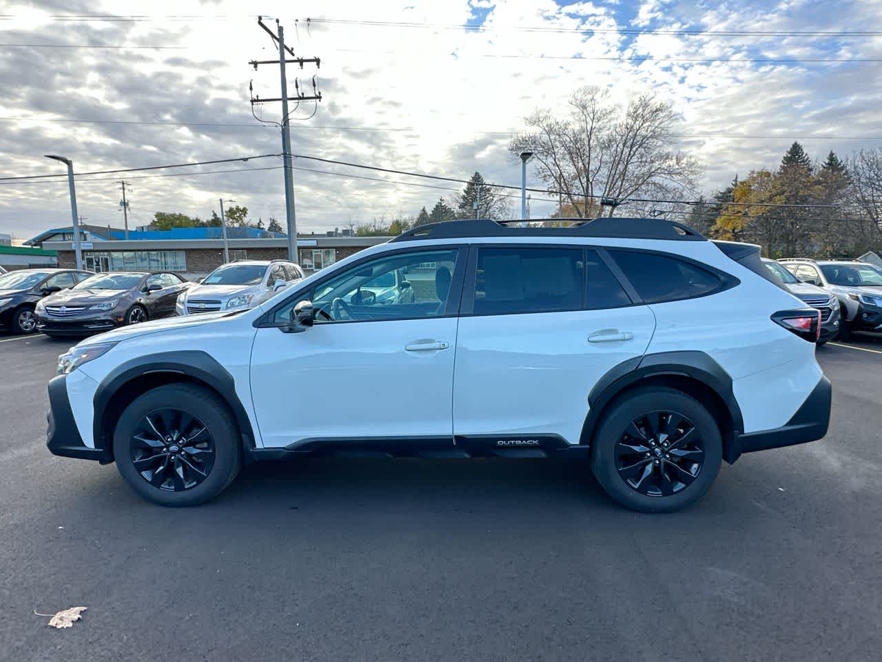 Thumbnail: 2023 Subaru Outback - 10