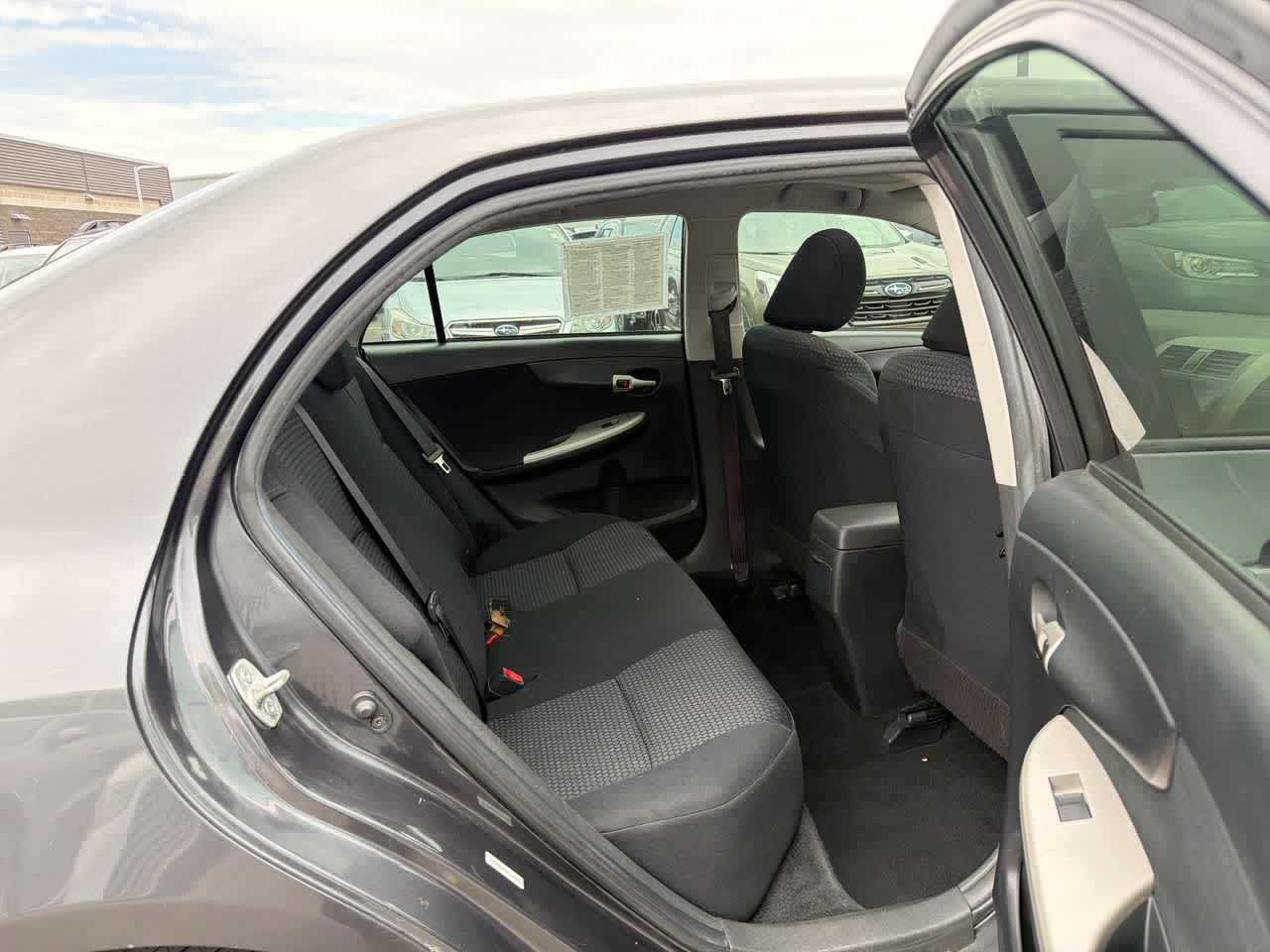 Thumbnail: 2009 Toyota Corolla - 26
