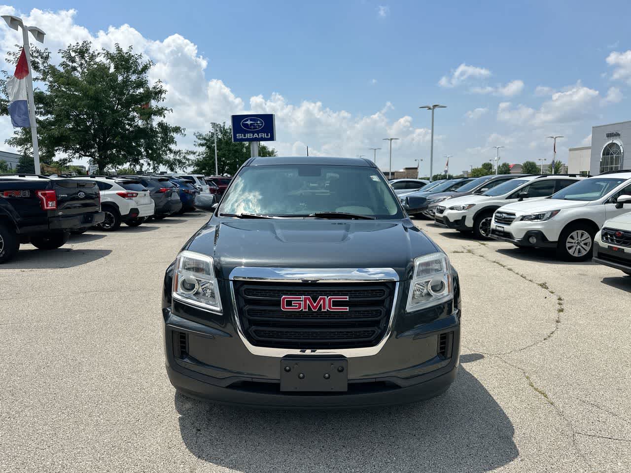 Thumbnail: 2017 GMC Terrain - 16