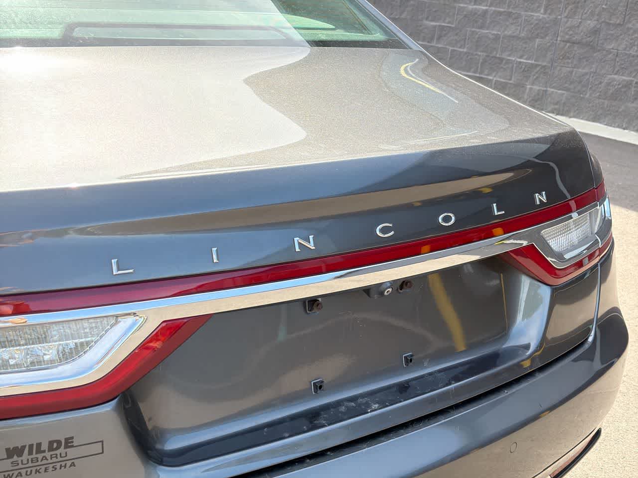 Thumbnail: 2017 Lincoln Continental - 17