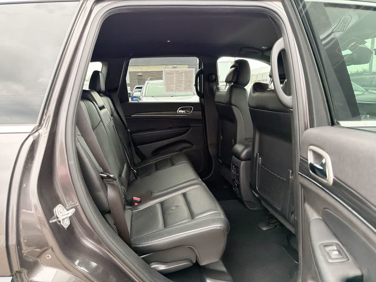 Thumbnail: 2019 Jeep Grand Cherokee - 26