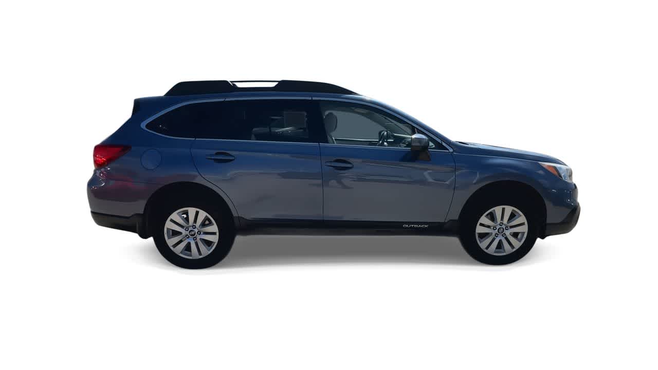 Thumbnail: 2017 Subaru Outback - 9