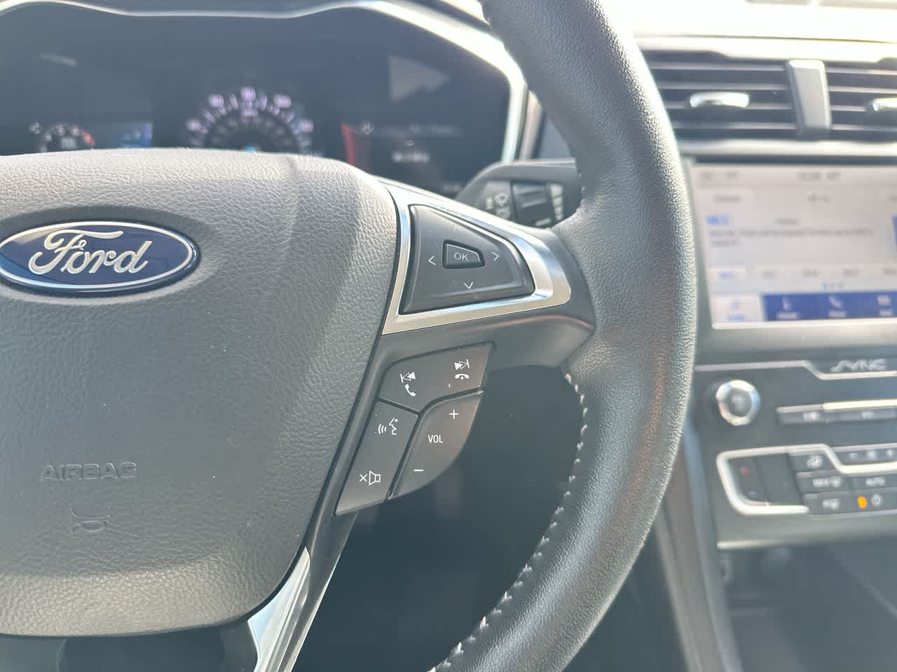 Thumbnail: 2020 Ford Fusion - 29