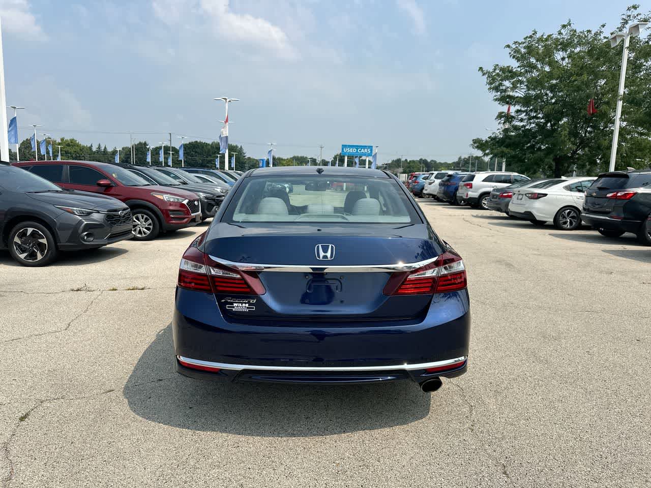 Thumbnail: 2016 Honda Accord - 12