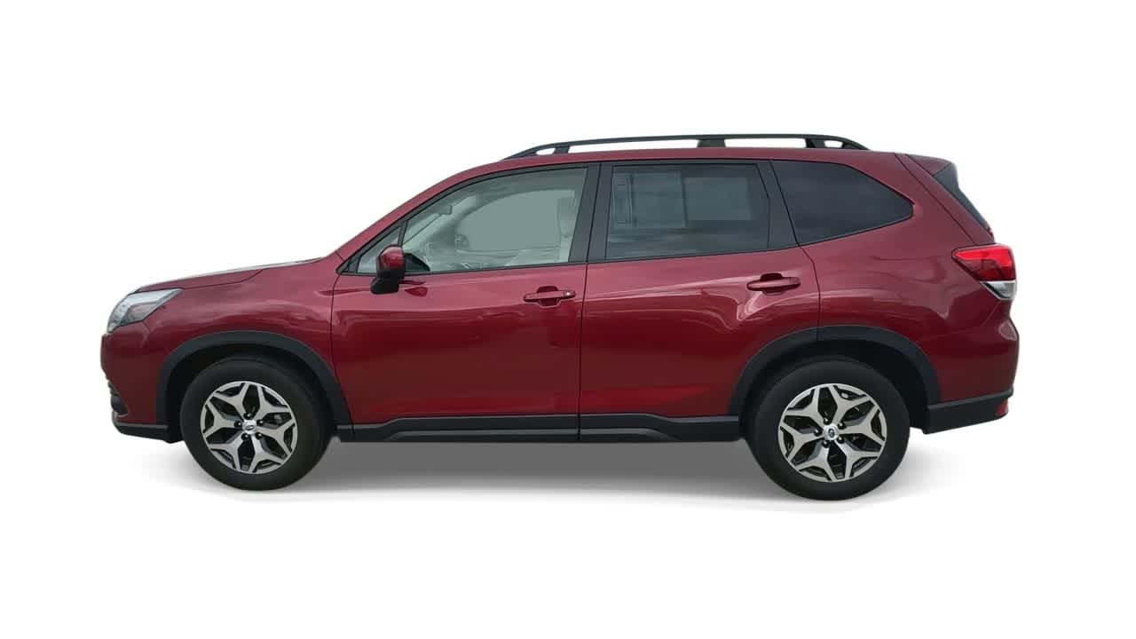2022 Subaru Forester Premium 5