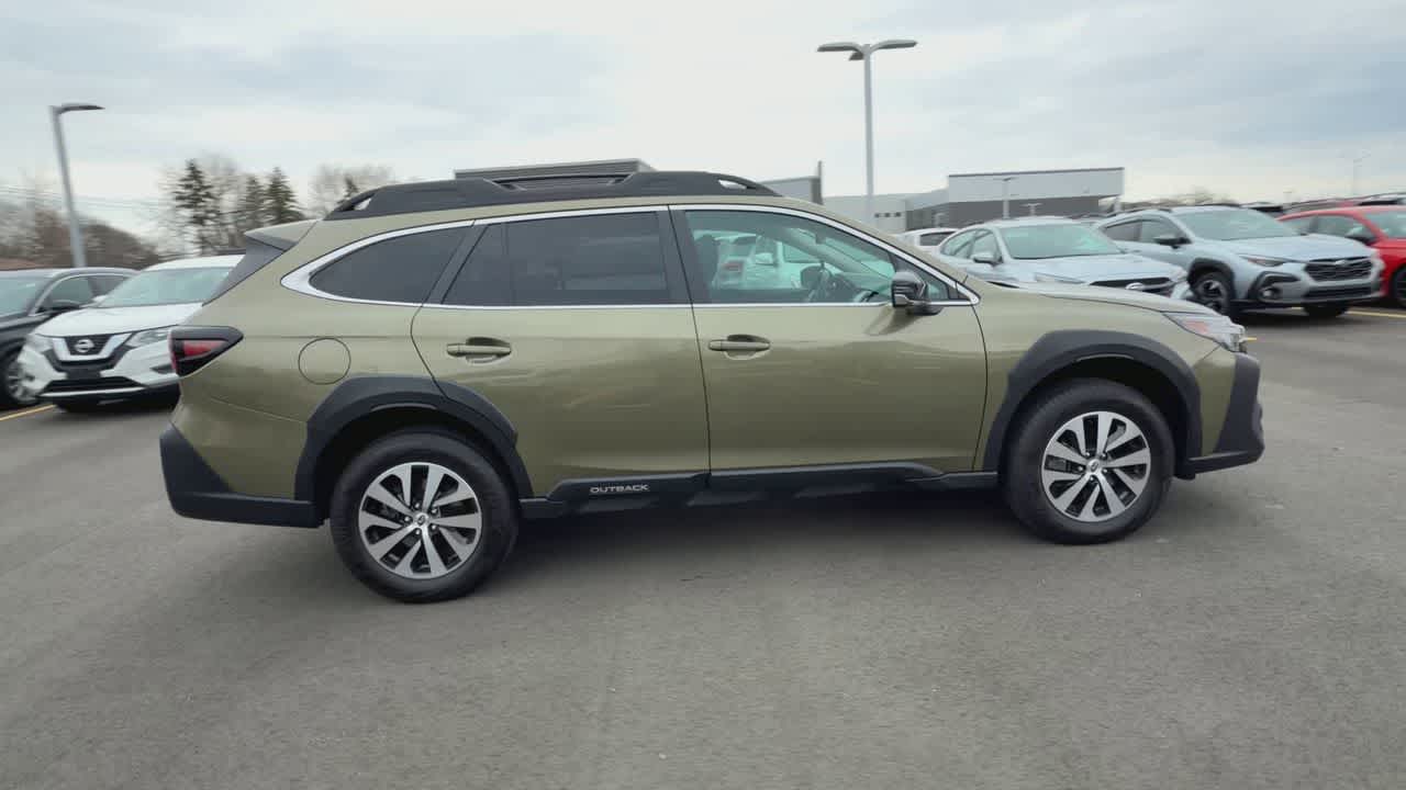 Thumbnail: 2025 Subaru Outback - 9
