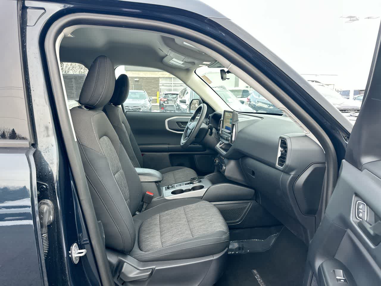 Thumbnail: 2023 Ford Bronco Sport - 26