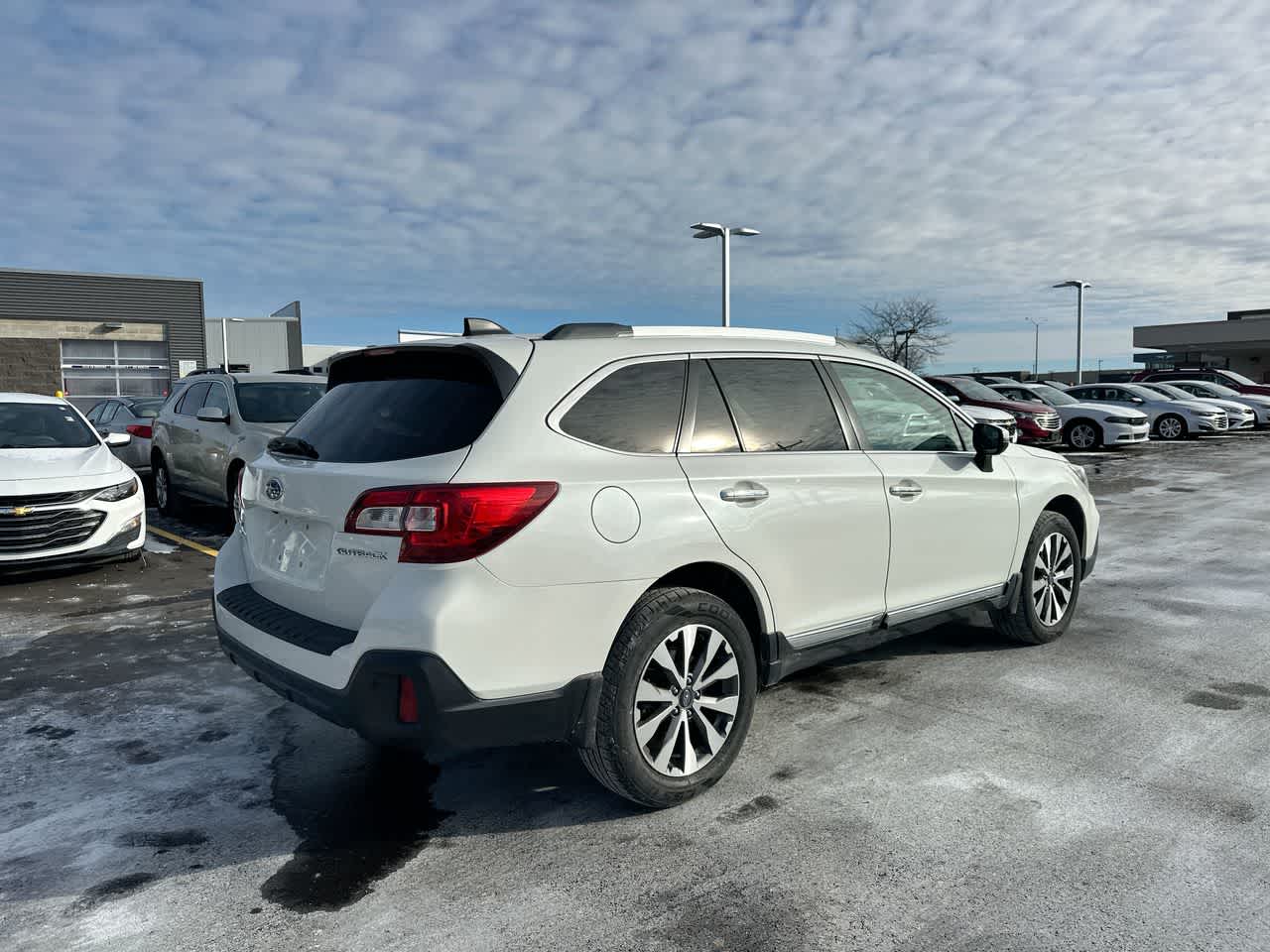 Thumbnail: 2019 Subaru Outback - 13