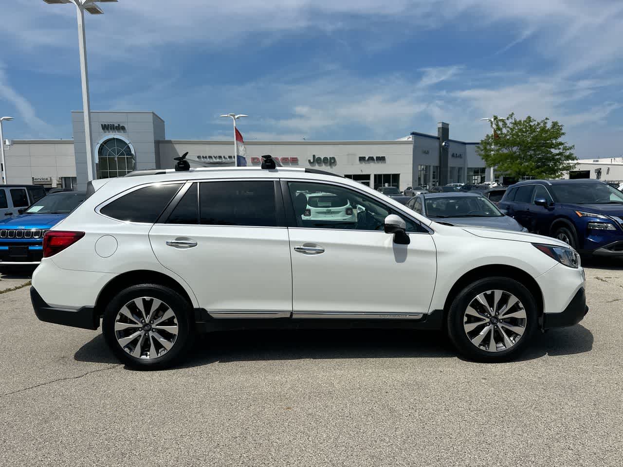 Thumbnail: 2019 Subaru Outback - 14