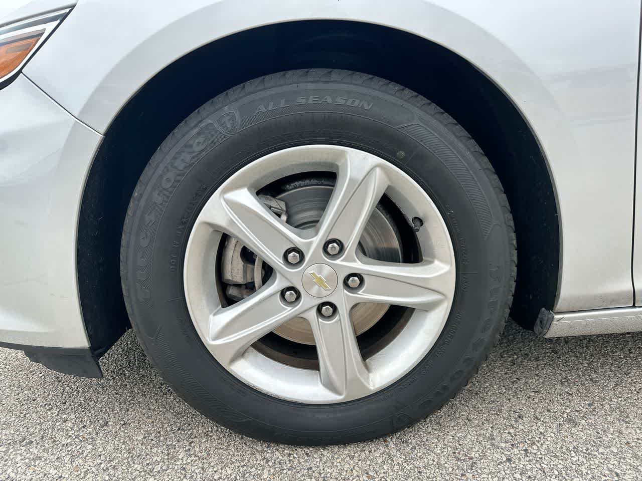 Thumbnail: 2020 Chevrolet Malibu - 19