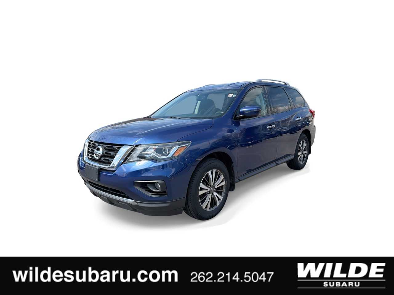 2017 Nissan Pathfinder SV -
                  Waukesha, WI