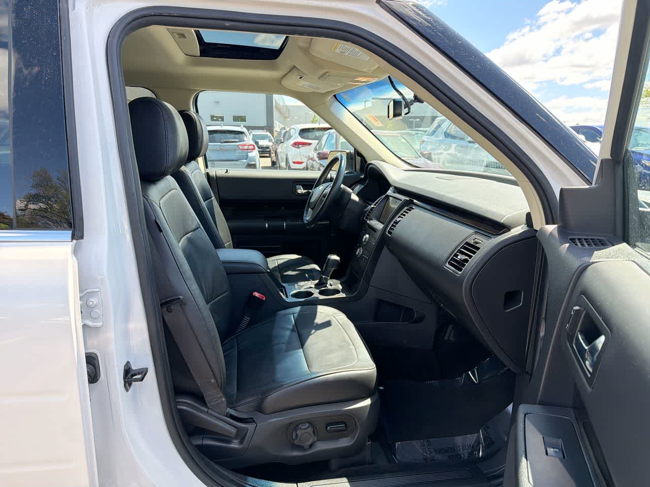 Thumbnail: 2019 Ford Flex - 28