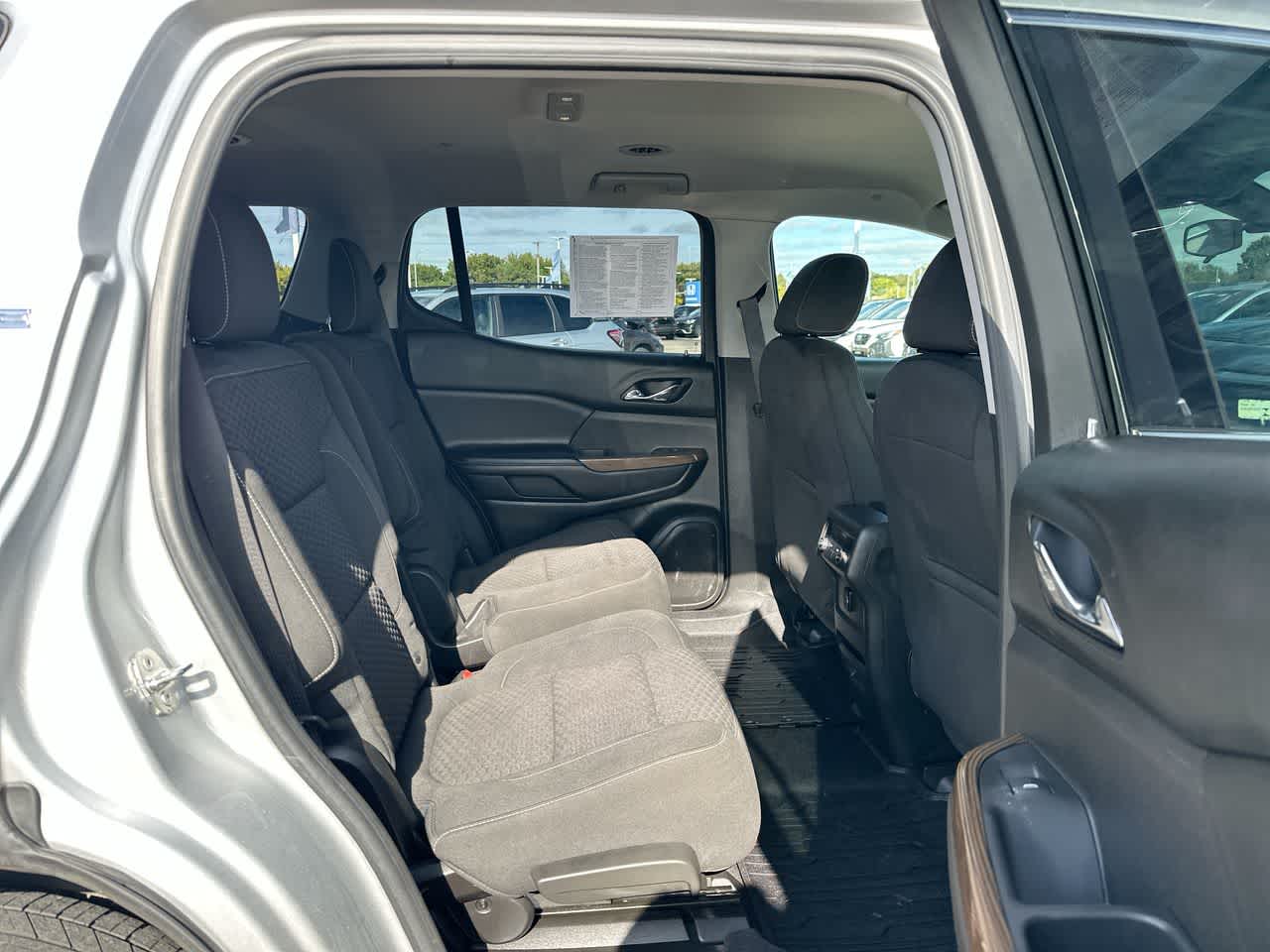 Thumbnail: 2017 GMC Acadia - 25