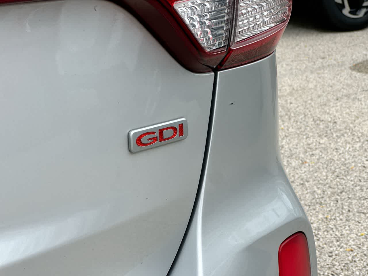 Thumbnail: 2015 Kia Sorento - 18