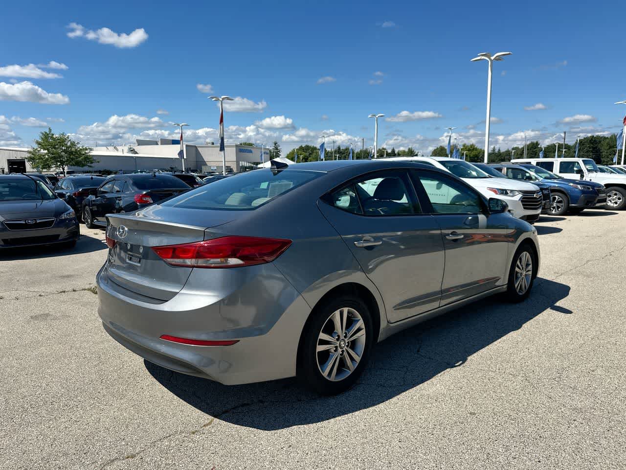 Thumbnail: 2017 Hyundai Elantra - 13