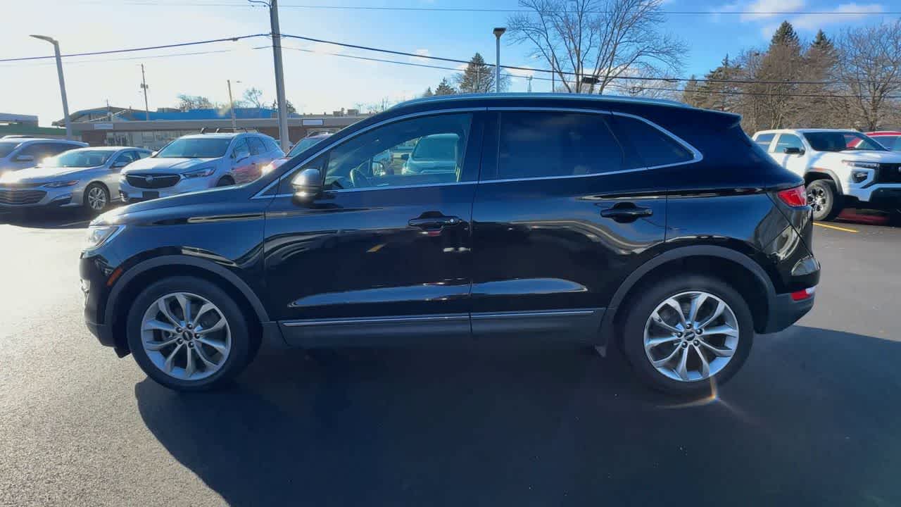 Thumbnail: 2017 Lincoln MKC - 5