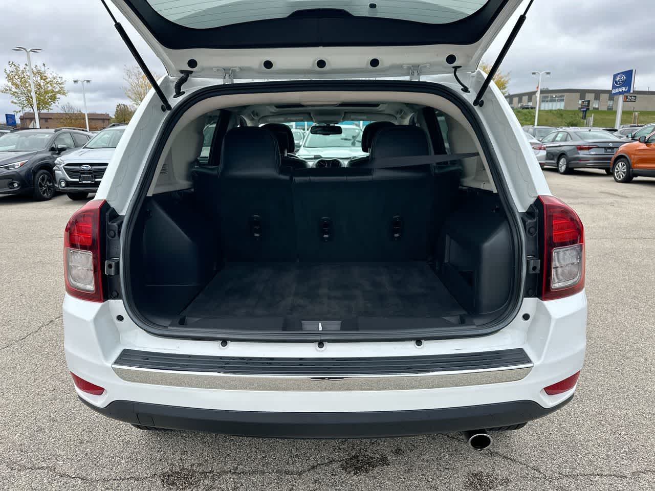 Thumbnail: 2017 Jeep Compass - 36