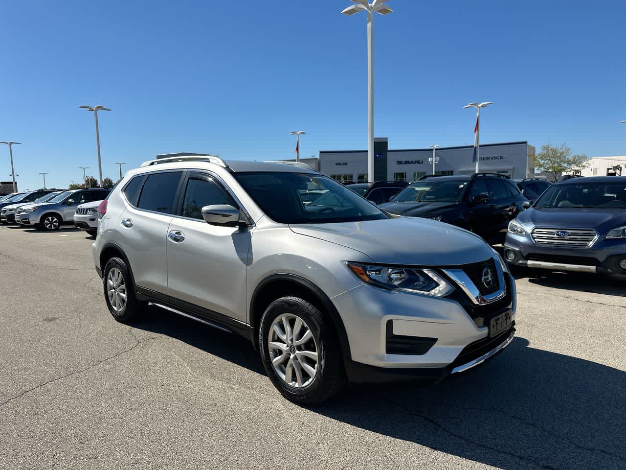 Thumbnail: 2019 Nissan Rogue - 15