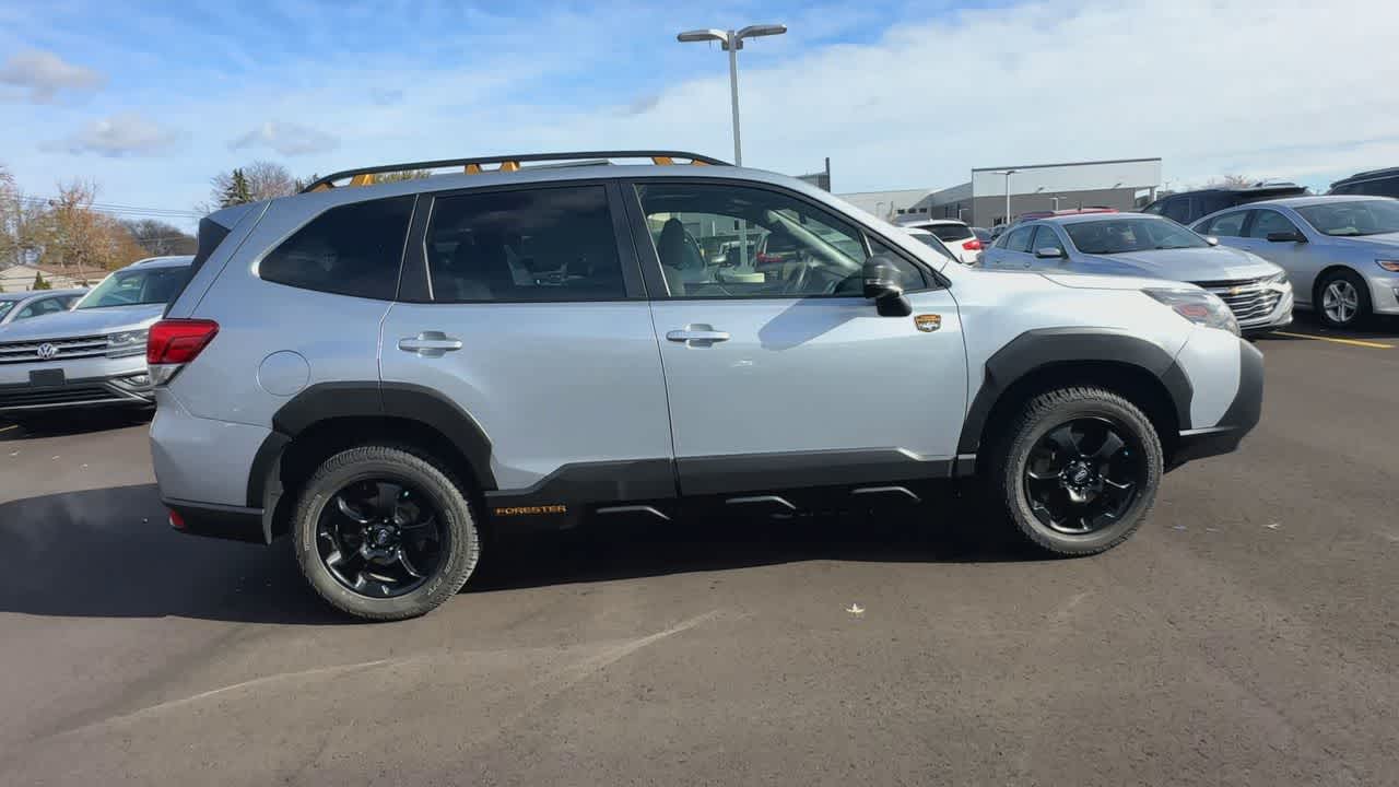 Thumbnail: 2023 Subaru Forester - 9