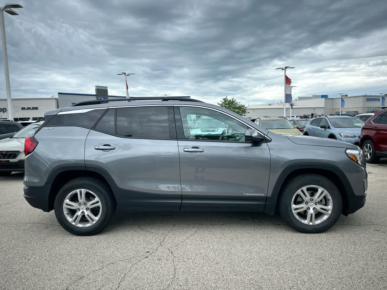 Thumbnail: 2019 GMC Terrain - 14