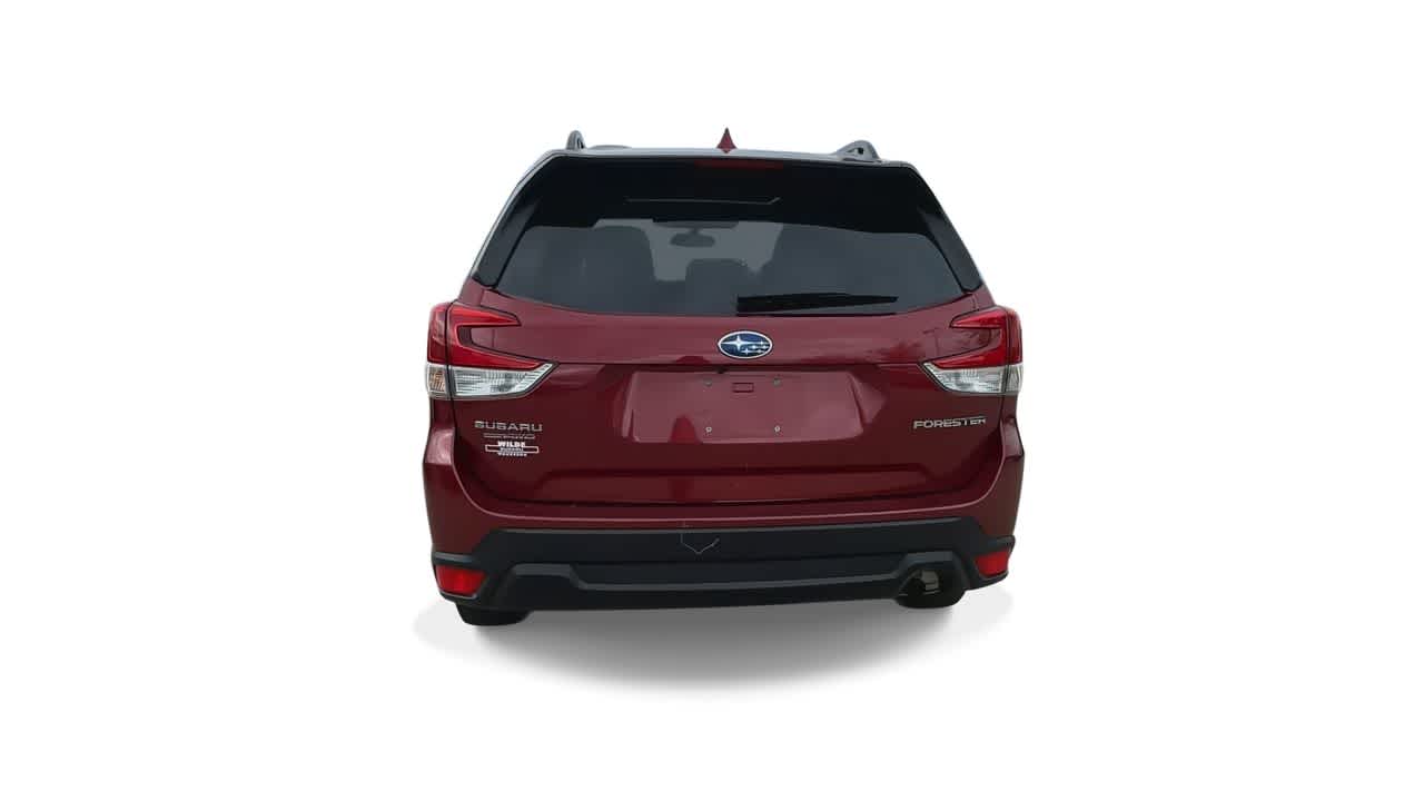 2022 Subaru Forester Premium 7