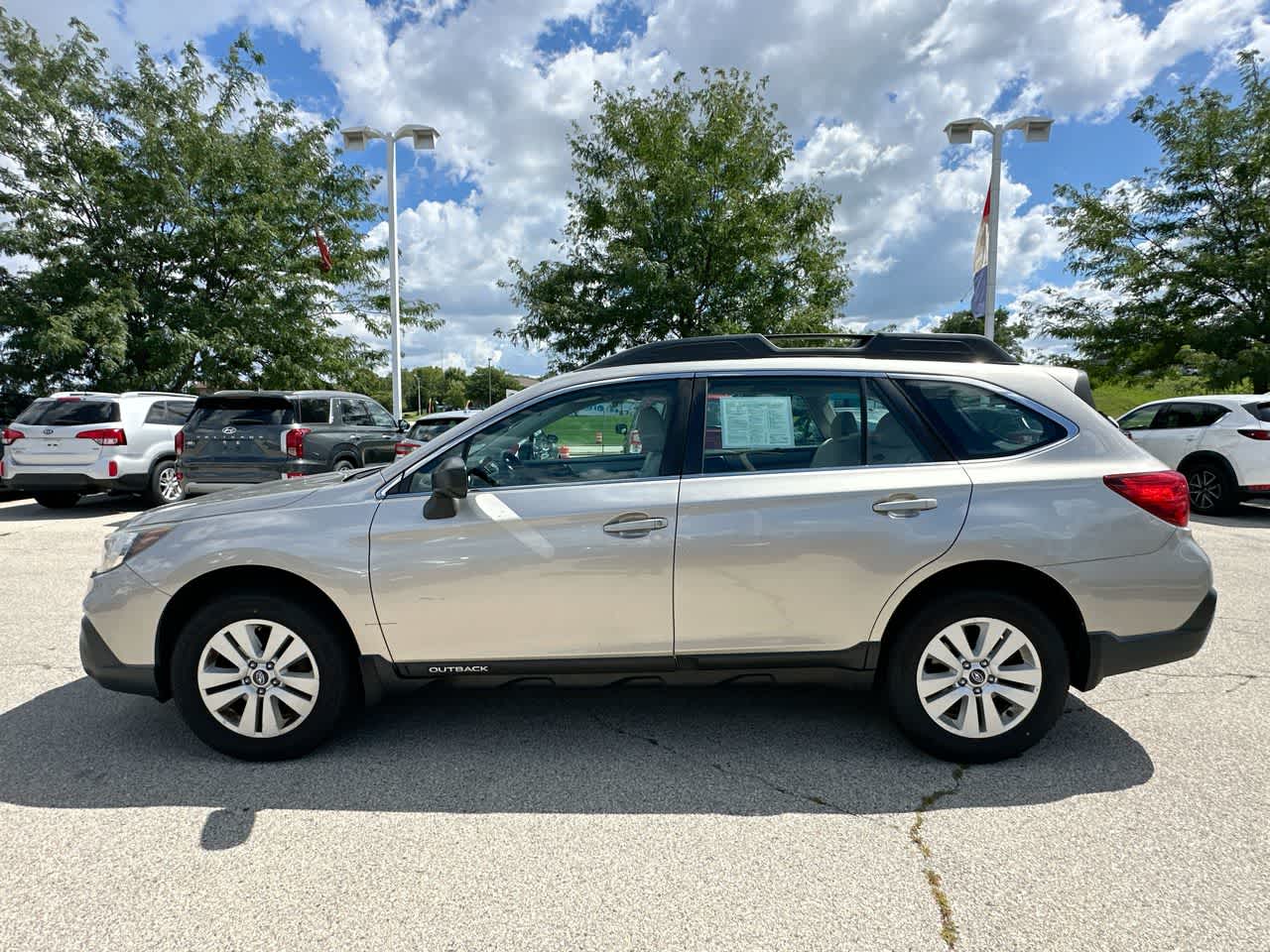 Thumbnail: 2018 Subaru Outback - 10
