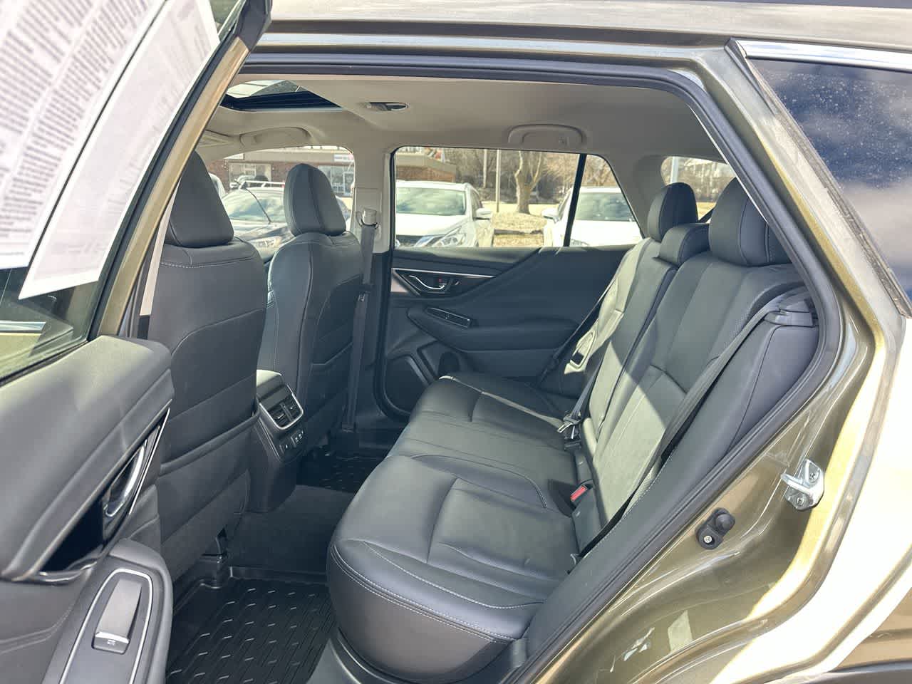 Thumbnail: 2022 Subaru Outback - 25