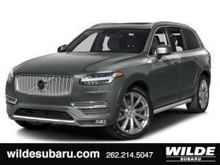 2016 Volvo XC90 T6 Momentum -
                  Waukesha, WI