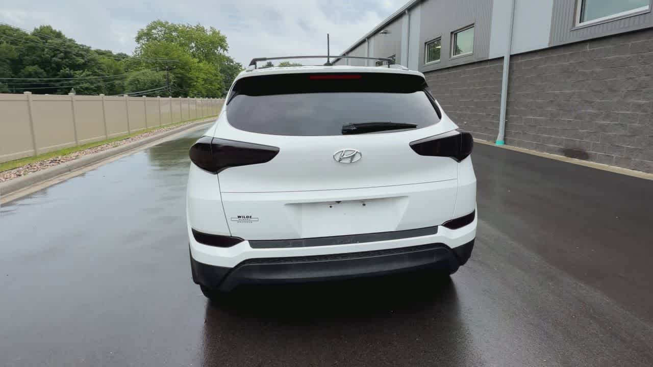 Thumbnail: 2017 Hyundai Tucson - 6