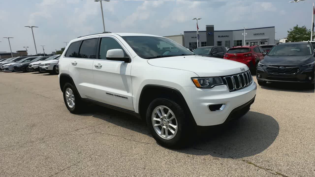 2020 Jeep Grand Cherokee Laredo E photo 2