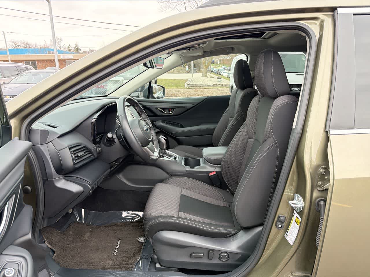 Thumbnail: 2025 Subaru Outback - 21