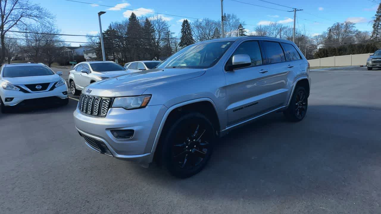Thumbnail: 2018 Jeep Grand Cherokee - 4