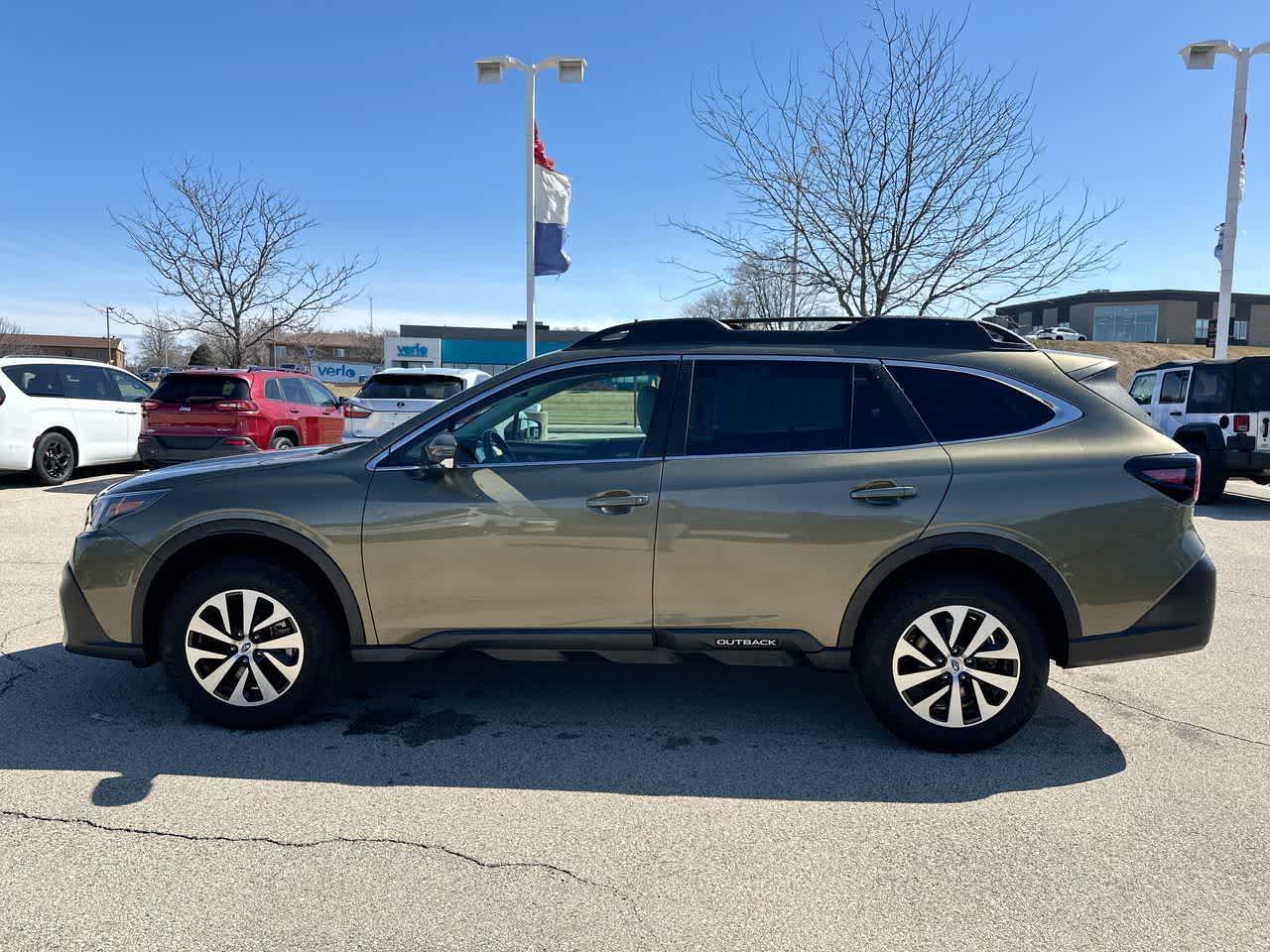 2022 Subaru Outback Premium 10