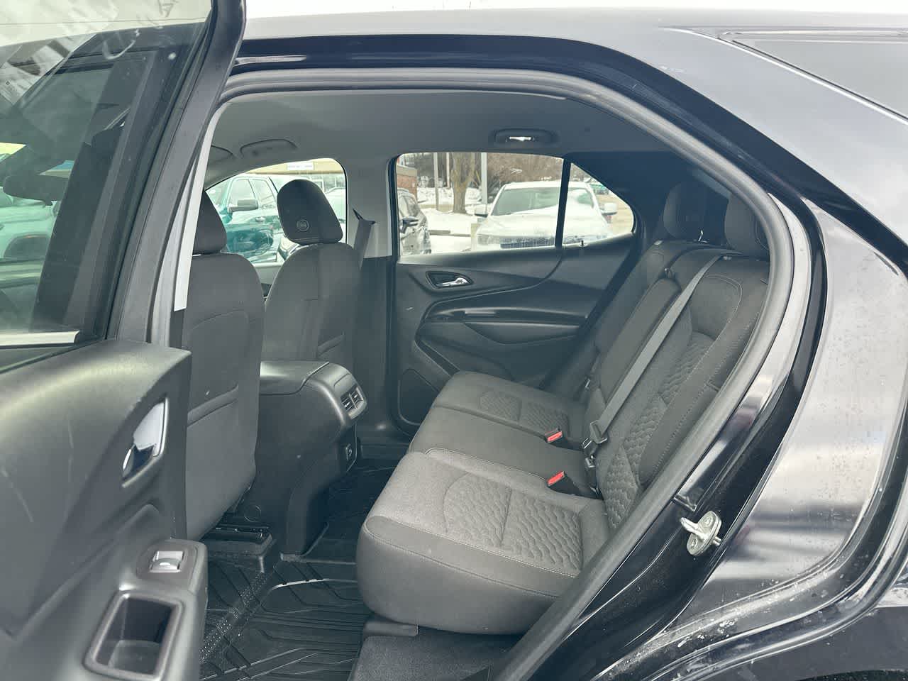 Thumbnail: 2020 Chevrolet Equinox - 24