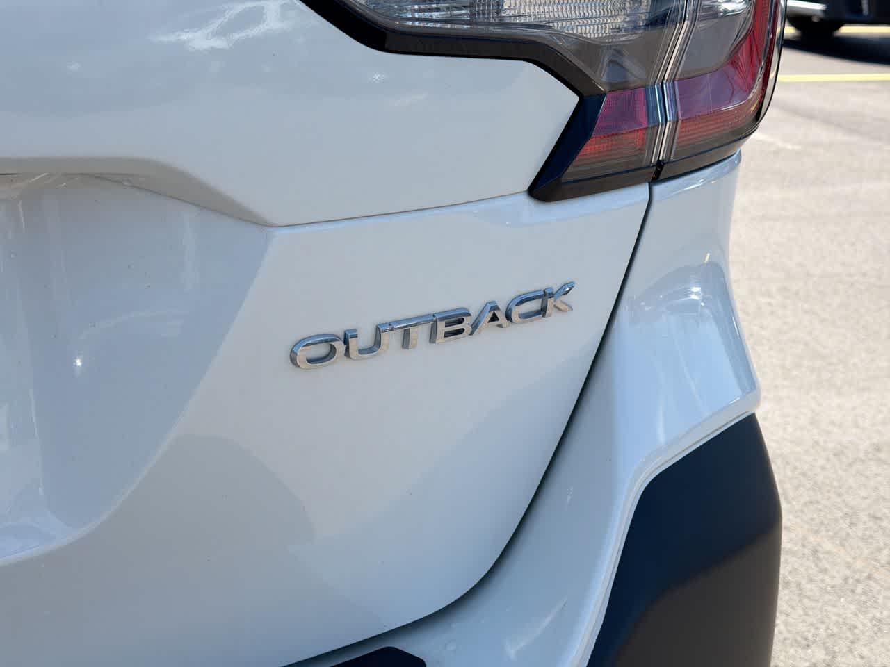 Thumbnail: 2021 Subaru Outback - 18