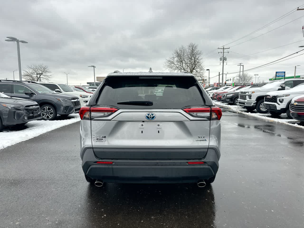 Thumbnail: 2022 Toyota RAV4 - 12