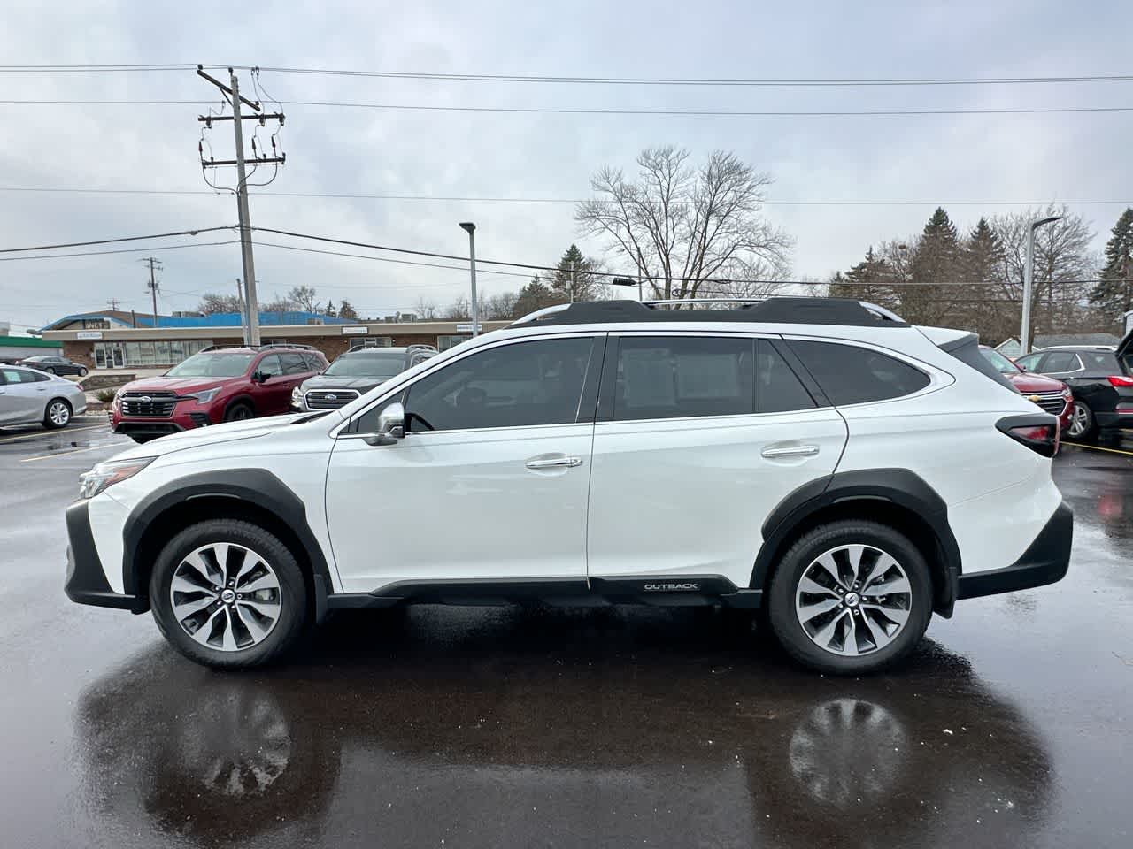 Thumbnail: 2025 Subaru Outback - 10