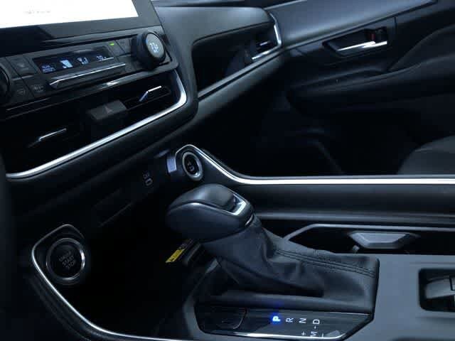 Thumbnail: 2025 Toyota Grand Highlander - 30