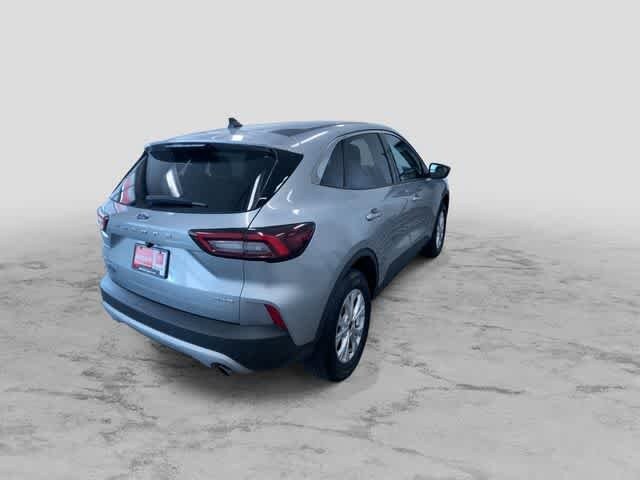 Thumbnail: 2024 Ford Escape - 10
