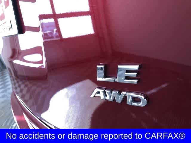 Thumbnail: 2018 Toyota RAV4 - 7