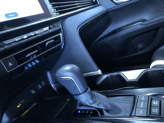 Thumbnail: 2025 Toyota Camry - 29